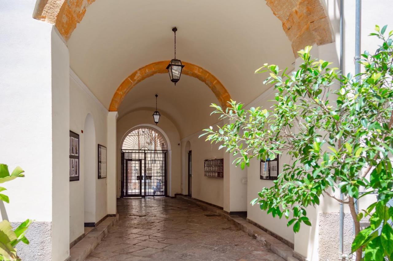 La Casa Di Dante Apartman Palermo Kültér fotó
