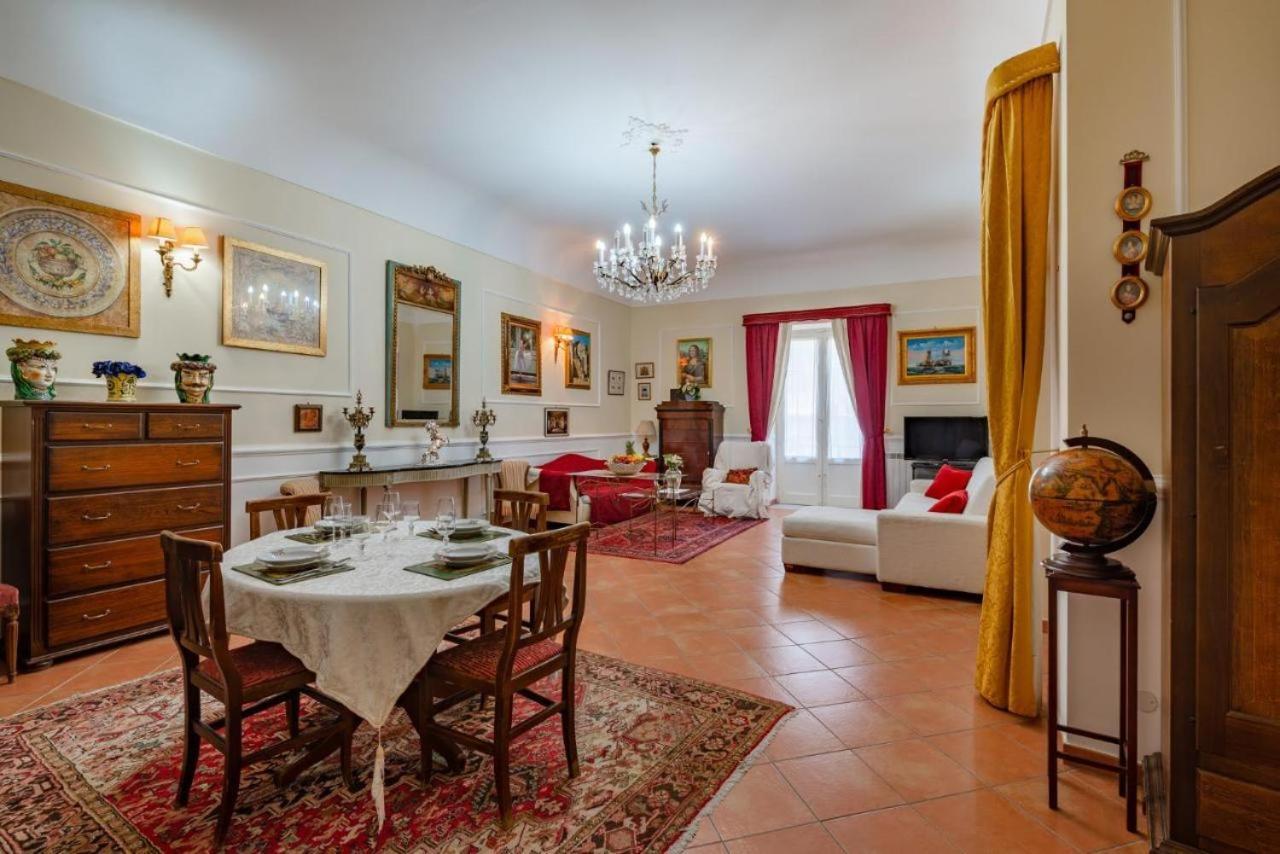 La Casa Di Dante Apartman Palermo Kültér fotó